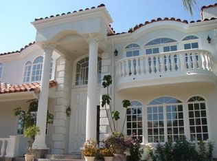 5223 Winnetka Ave, Woodland Hills, CA 91364