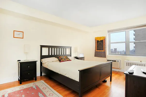 Rented by Town Residential | media 2