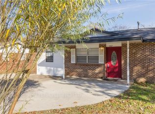 1407 White Rd, Springdale, AR 72762