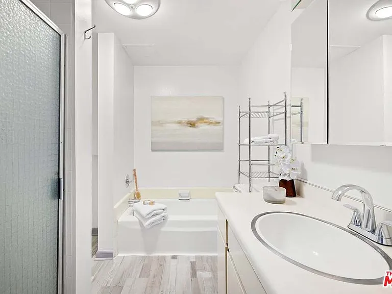 2160 Century Park E #1803 — Photo 6