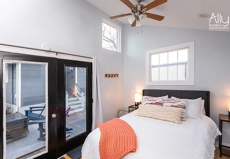 1304 Belleview Ave #1 — Photo 48