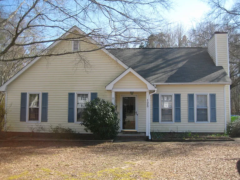 128 Wells Garden Ct — Photo 1