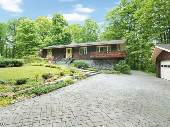 235 Brook Valley Road, Montville Twp., NJ 07082