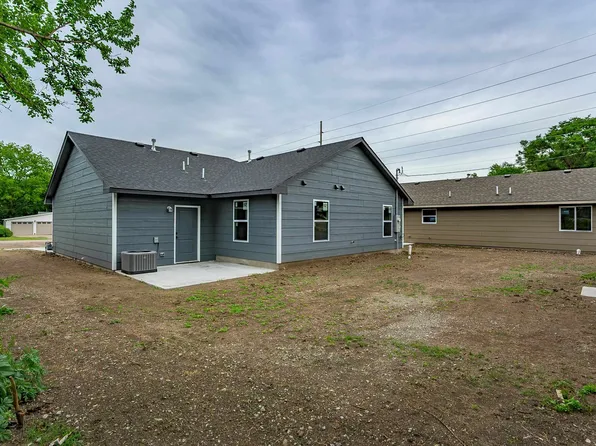 703 N Washington St, El Dorado, KS 67042