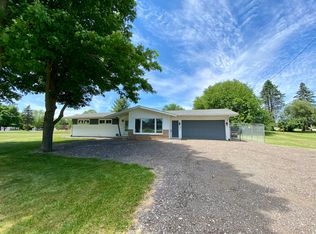 1060 Battle Creek Rd, Charlotte, MI 48813