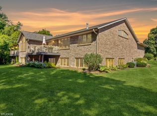 12044 Summit Ct, Rockton, IL 61072