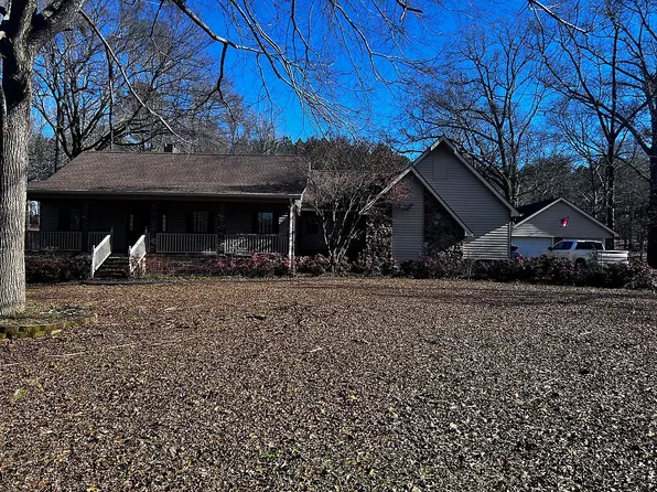 220 Mary Lou St, Sulligent, AL 35586