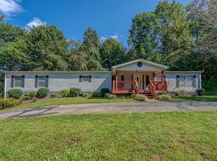 195 Hidden Hill Ln, Boones Mill, VA 24065