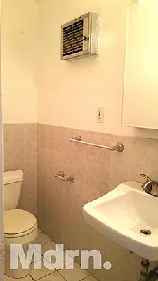 Rented by Mdrn Residential | media 12