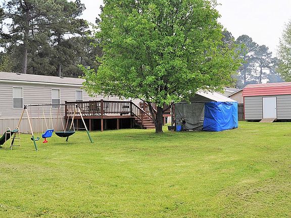 4th image of 8436 Woodlands Trl