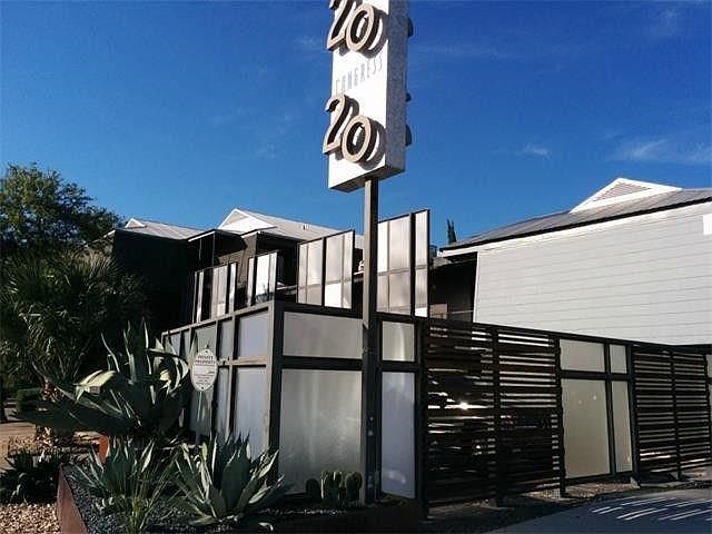 SOUTH CONGRESS COMPLEX SIGN