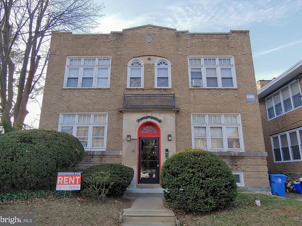 13-15 E Upsal St #B5
