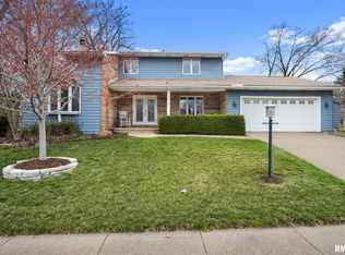 4435 W Bridalwood Dr, Peoria, IL 61615