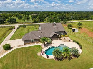 3755 County Road 160, Alvin, TX 77511