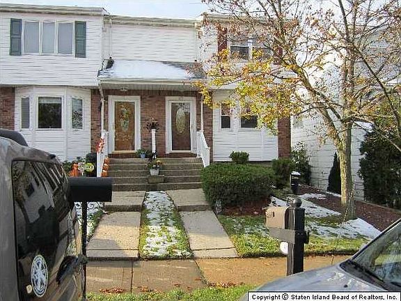 2nd image of 42 Boyce Ave