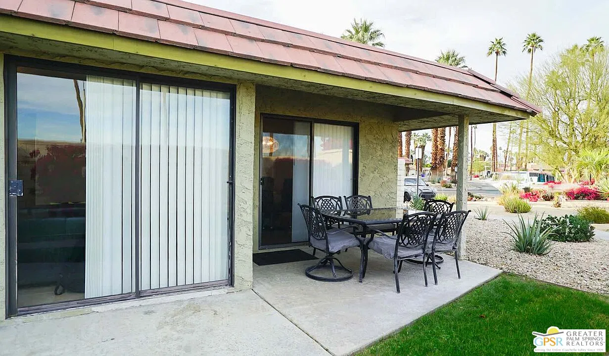 3 bed, 2.0 bath, 1550 sqft, $5,000 — Photo 1