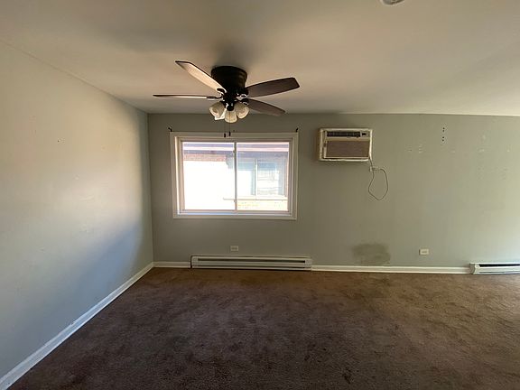 3rd image of 6616 W 64th Pl #3B