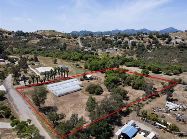 385 Feghali Rd, Ramona, CA 92065