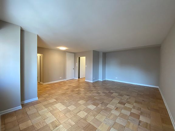 4th image of 305 E 86th St #11WE
