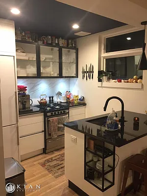 Rented by Kian Realty | media 5