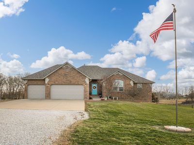 1054 W Itaska Road, Nixa, MO, 65714