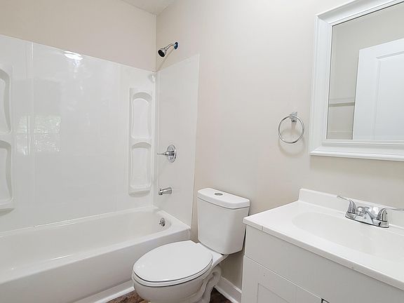 5th image of 1306 Ragan Ave #A