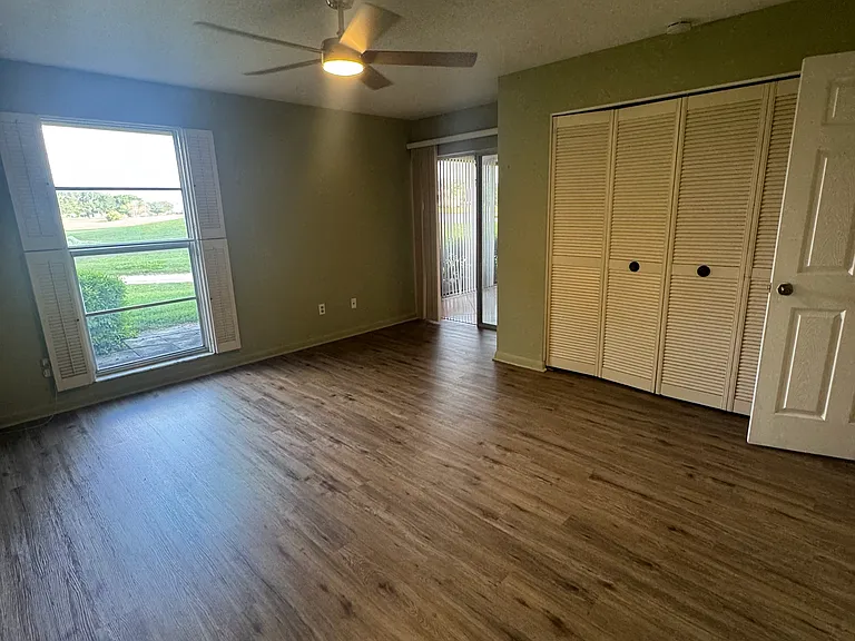 4105 Lakewood Blvd — Photo 9