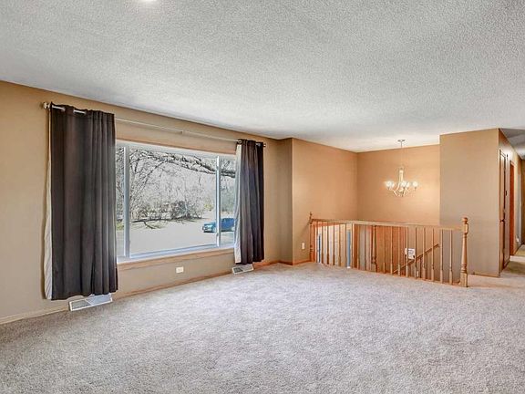 4th image of 2509 Highland Dr