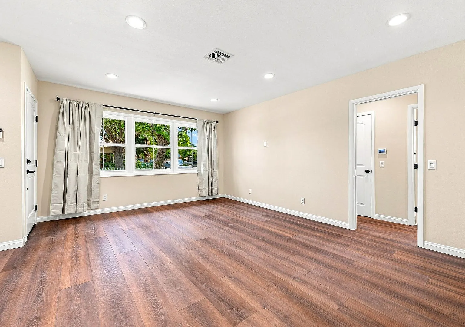 Freshly Remodeled Santa Ana Home with Modern Upgrades & Spacious Backyard — Photo 4