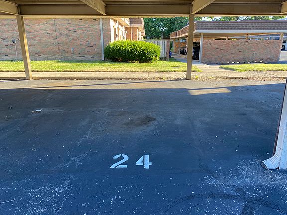 2nd image of 7376 Country Brook Dr #7376