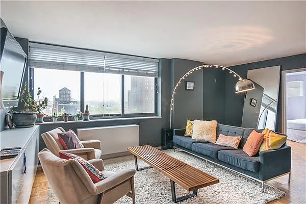 Rented by Metropolitan Res. Partners | media 1
