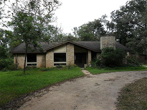 2nd image of 931 Strange Dr