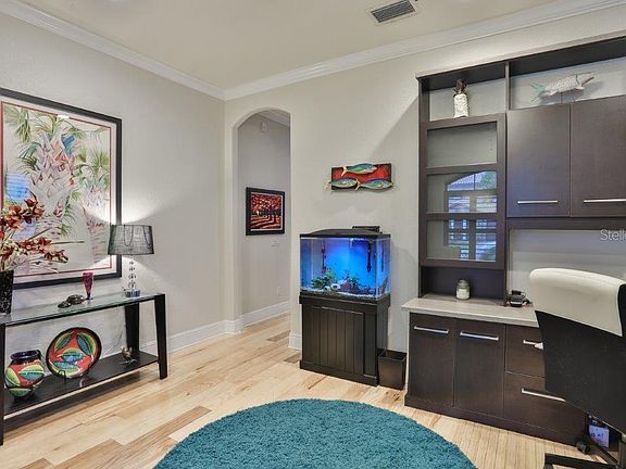 5th image of 3124 W Knights Ave