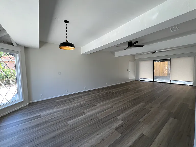 108 N Canyon Blvd — Photo 8
