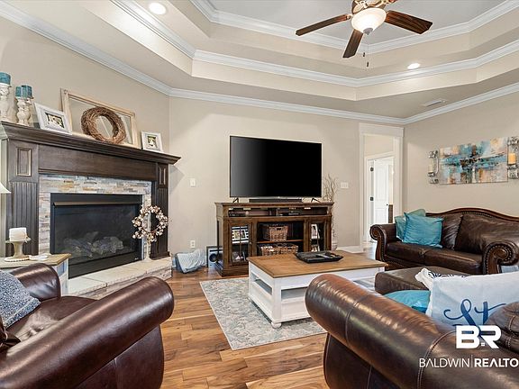 5th image of 3983 Bienville Dr