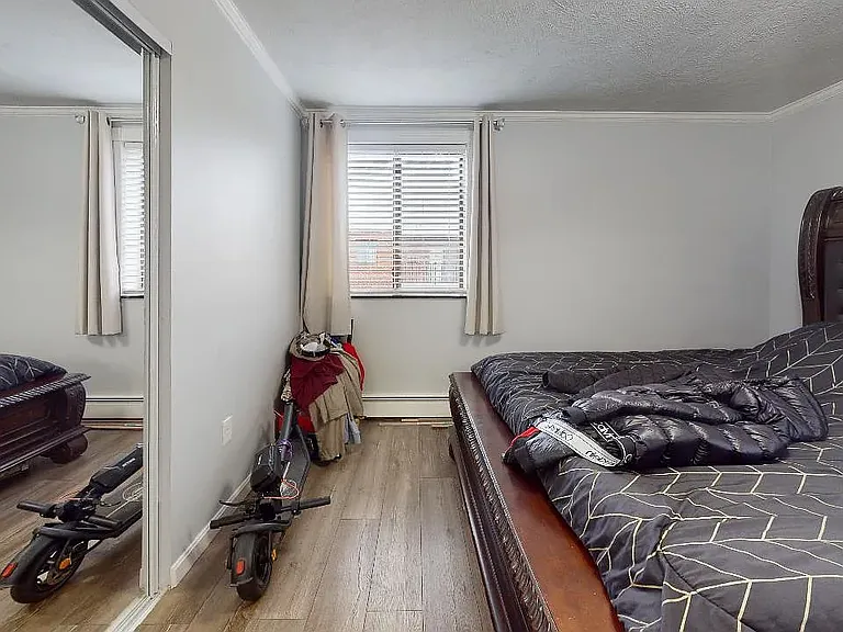 400 Governors Dr #39 — Photo 8
