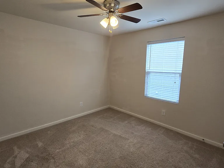 5914 Maple St — Photo 15