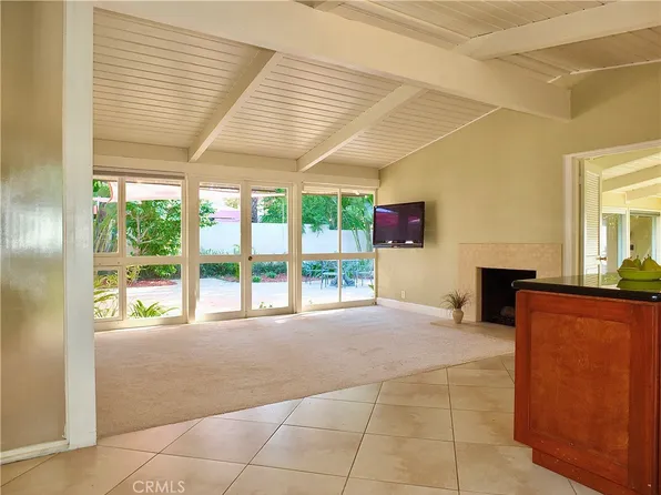 3224 N Studebaker Rd, Long Beach, CA 90808