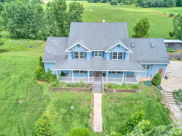 7886 Crystal Lake Rd, Holton, MI 49425