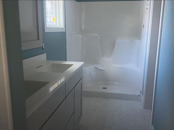5th image of 2290 Quarter Horse Dr NE