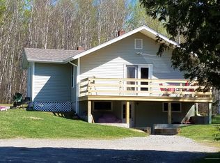364 Enfield Rd, Lincoln, ME 04457