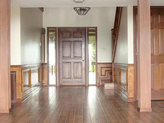 3rd image of 6005 Southwind Dr
