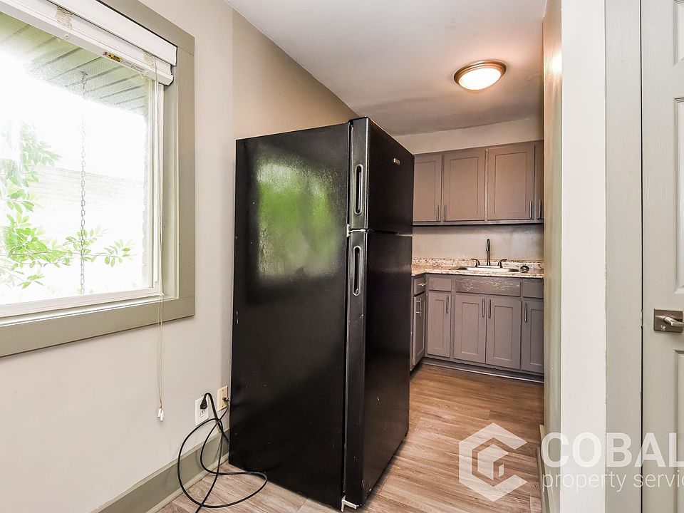 1st image of 1984 Wellbourne Dr NE #11159772