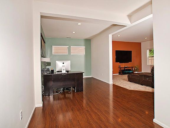 5th image of 2506 195th Street Ct E