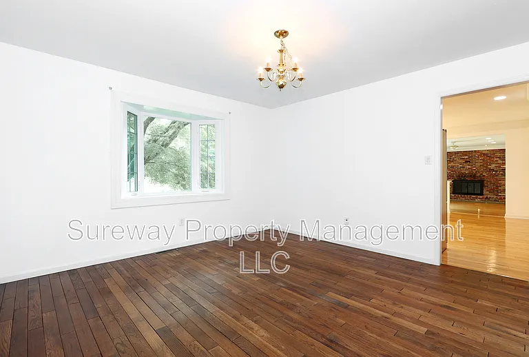 276 Highland Ave — Photo 8