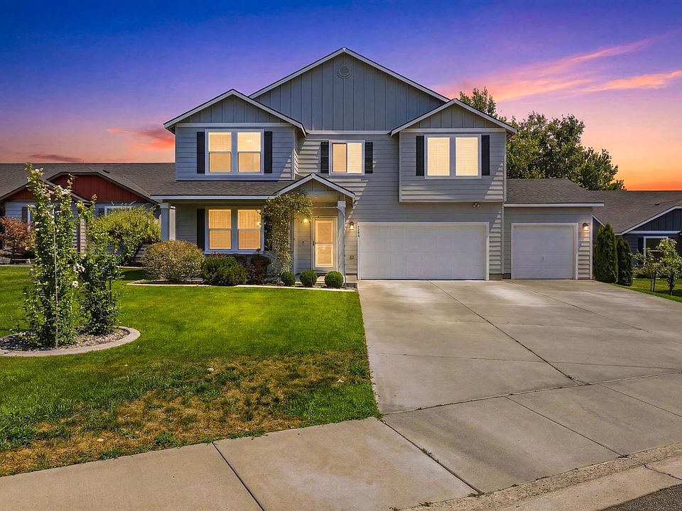 1st image of 2144 Crab Apple Cir