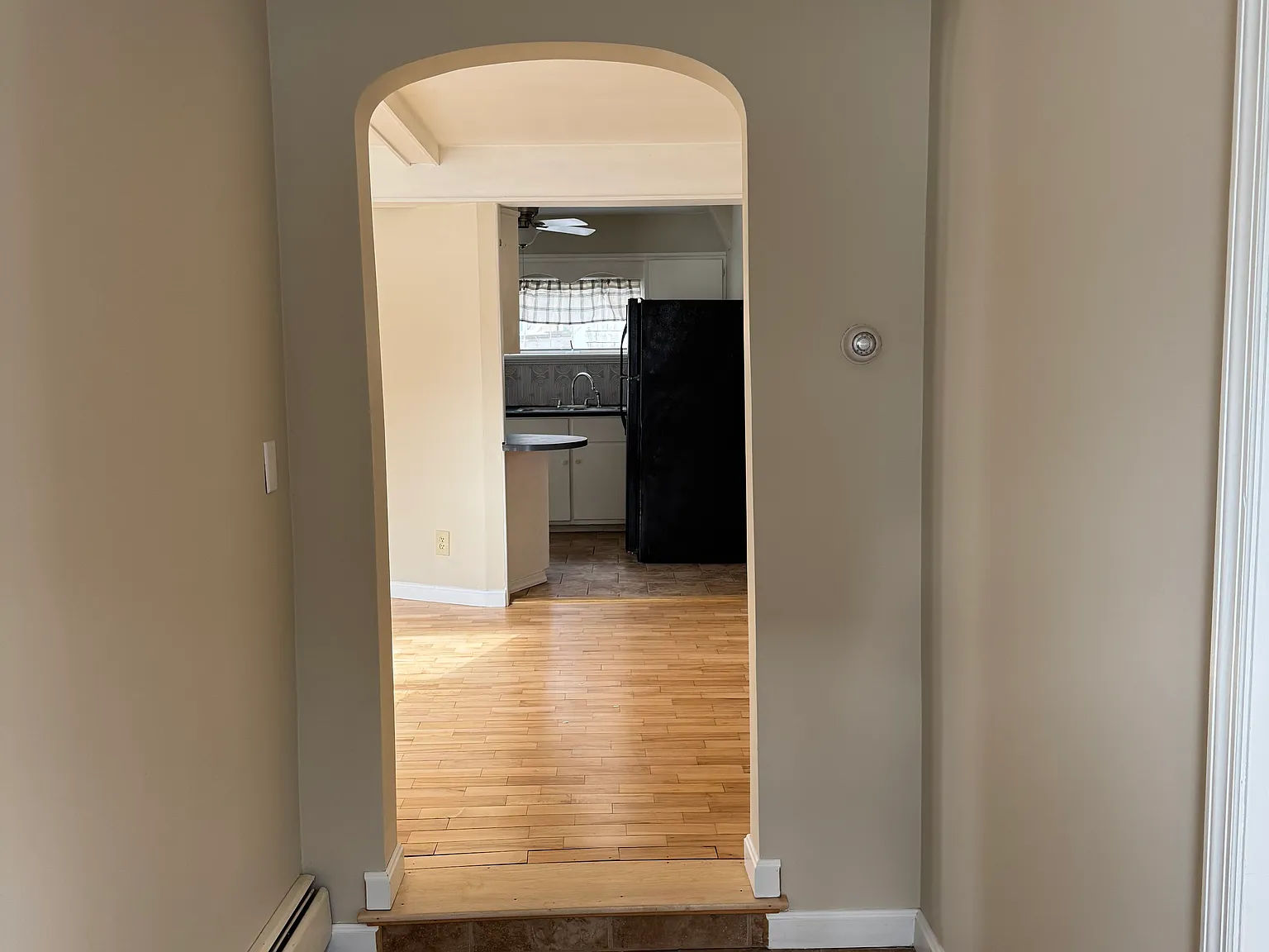 2 bed, 500 sqft, $1,450 — Photo 3