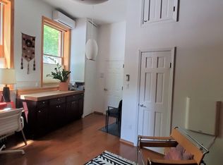 756 Leonard St #1R, Brooklyn, NY 11222