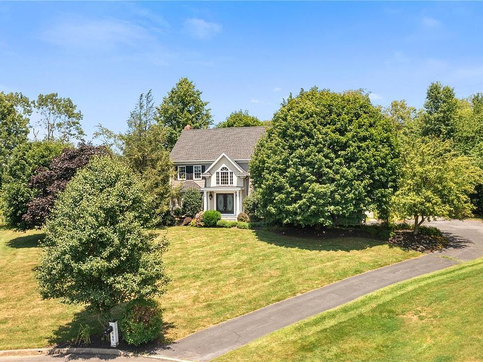 1st image of 969 Natalie Ln