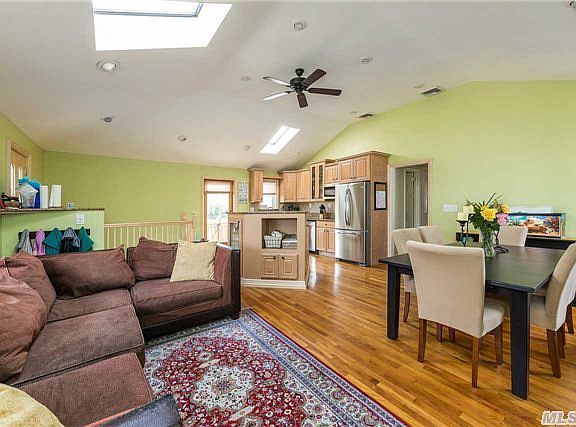 2nd image of 3263 Elliott Blvd